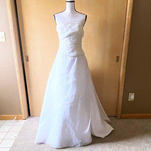 NWT Sz 12 Signature Design Organza Wedding Dress